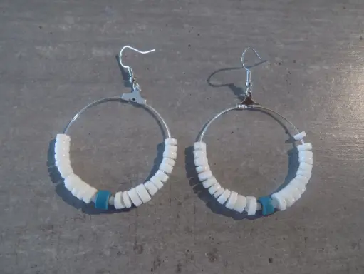 Artisanat - Boucle oreille créole nacre coquille