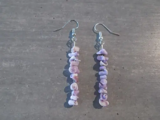 Artisanat - Boucle oreille droite corail mauve