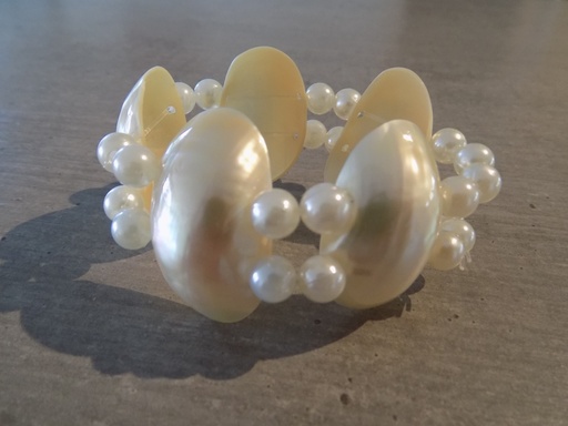 Artisanat - Bracelet coquilles et perles nacré